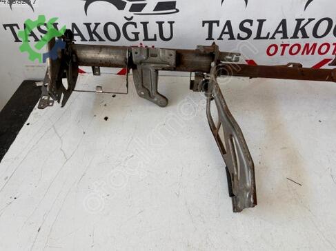 Renault Megane Torpido çıkma parça