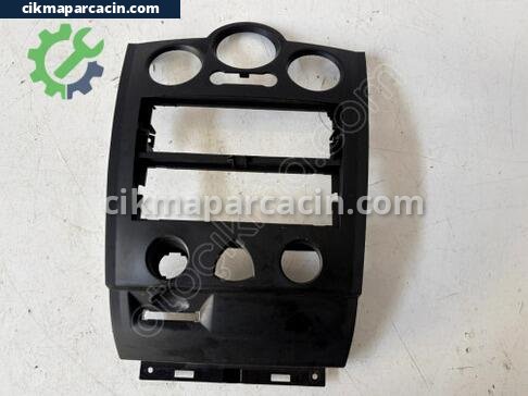 Renault Megane Torpido çıkma parça