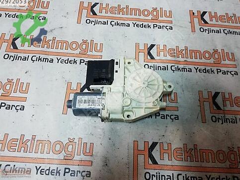 Renault Megane 827310185R çıkma parça