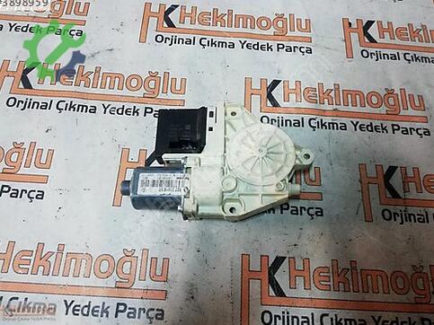 Renault Megane 827310185R çıkma parça