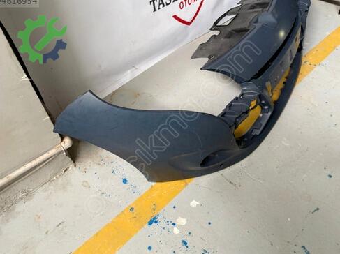Renault Megane Ön Tampon 620220618R çıkma parça
