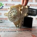 RENAULT MEGANE 3 FLUENCE CAM MOTORU 827310185R