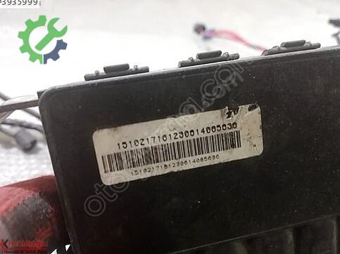 Renault Fluence 403881021R çıkma parça