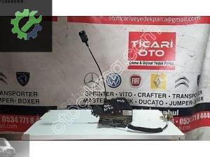 Renault Megane 3 için Sol Arka Kapı Kilidi – Oto Çıkma Parça