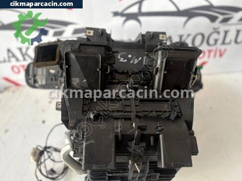 Renault Megane Kalorifer Kutusu çıkma parça