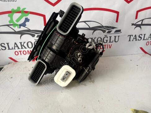 Renault Megane Kalorifer Kutusu çıkma parça