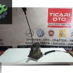 Renault Meğane 3 sol arka kapi kilidi