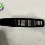 Düğme Çerçevesi Renault Megane Çıkma 809610006R