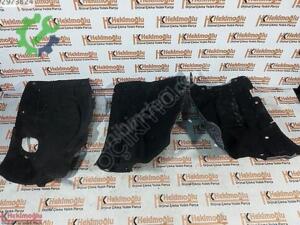 RENAULT MEGANE 4 638434650R ÖN ÇAMURLUK DAVLUMBAZI SOL ÖNÜN ARK