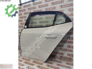Renault Megane 4 Beyaz Sol Arka Kapı – Hatasız ve Boyasız