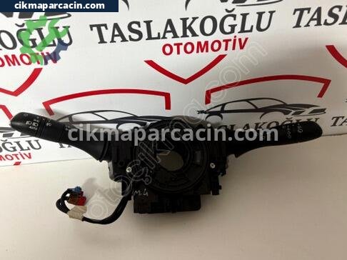 Renault Megane Silecek Kolu çıkma parça