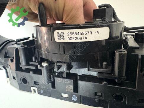 Renault Megane Silecek Kolu çıkma parça
