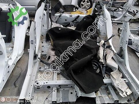 Renault Megane çıkma parça