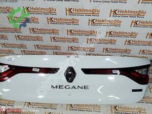 RENAULT MEGANE 4 İCON KAMERALI BAGAJ KAPAĞI DIŞ PLASTİK BAGA
