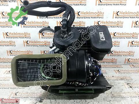 Renault Megane 04966 çıkma parça