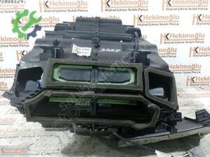 RENAULT MEGANE 4 KALORİFER KAZANI VE MOTORU (KIRIKLAR MEVCUT) 27