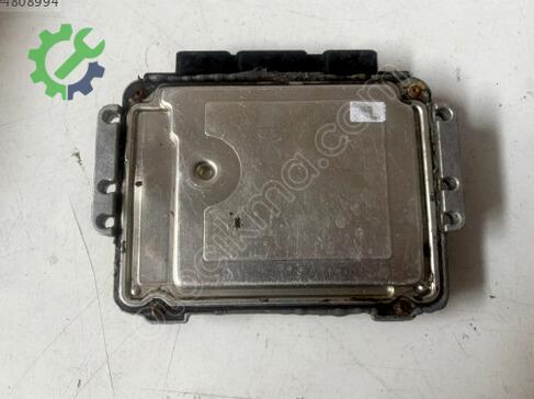 Renault Megane Motor Beyni 237101987S çıkma parça