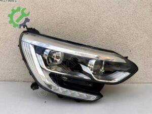 Renault Megane 2015 Çıkma Far Sağ