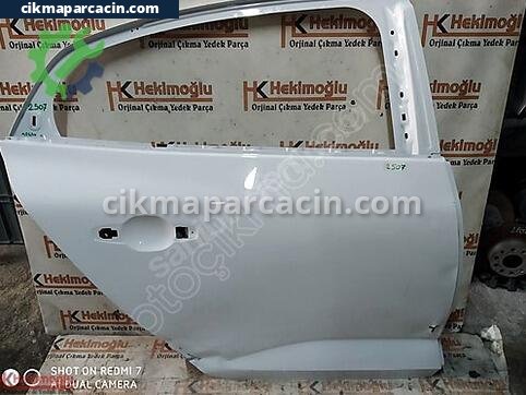 Renault Megane Sağ Arka Kapı çıkma parça