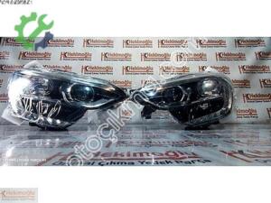 Renault Megane 4 SD-HB Sağ Far Lambası – 260100506R Joy El