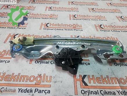 Renault Megane C49018-101 çıkma parça