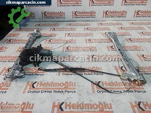 Renault Megane Ön Cam çıkma parça