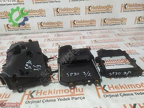 Renault Megane Sigorta 252361855R çıkma parça