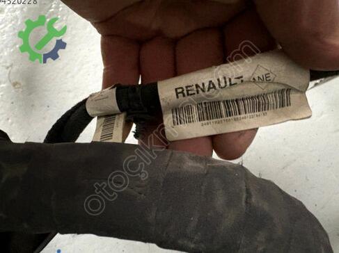 Renault Megane Motor Tesisatı 240110273S çıkma parça
