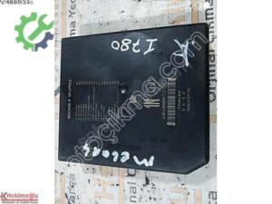 RENAULT MEGANE 4 TALİSMAN UPC BEYNİ SİGORTA KUTUSU 284B667