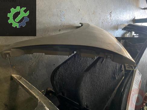 Renault Megane Çamurluk MEGANE2 çıkma parça