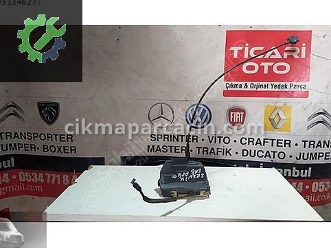 Renault Scenic Sağ Arka Kapı Kilidi çıkma parça