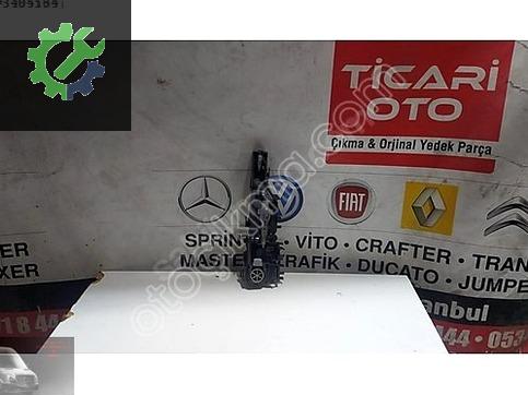 Renault Scenic sağ arka kapi kolu