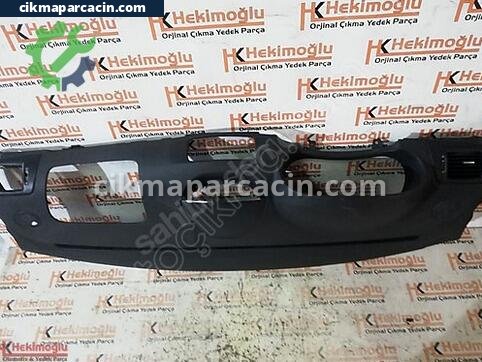 Renault Clio Torpido çıkma parça