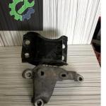 RENAULT SYMBOL THALİA SAĞ ÜST MOTOR KULAĞI ORJİNAL TEMİZ