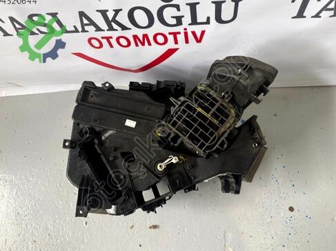Renault Taliant Kalorifer Kutusu çıkma parça