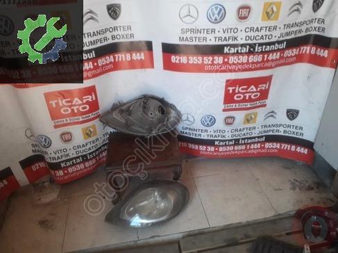 RENAULT TRAFİC 2 SAĞ-SOL ÖN FAR