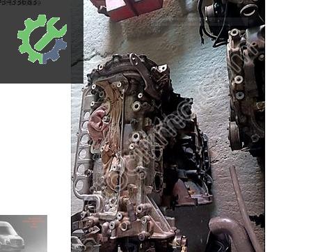2025 Renault Trafic Motor Takozu Çıkma Parça İstanbul