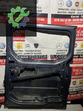 Renault Trafic Sağ Sürgülü Kapı çıkma parça