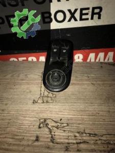 Renault Trafic Elektrikli Cam Düğmesi