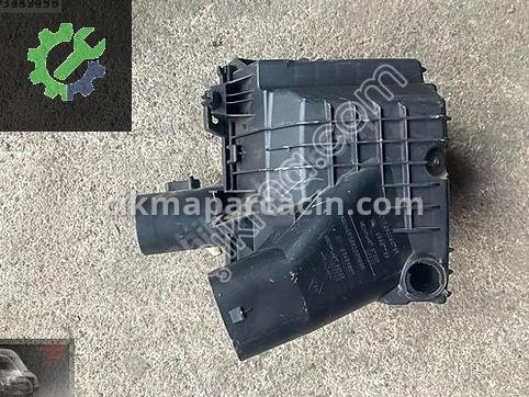 Renault Trafic Hava Filtresi Kutusu çıkma parça