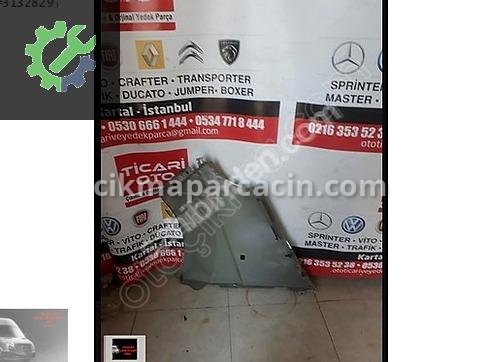Renault Trafic Sağ Ön Kapı çıkma parça