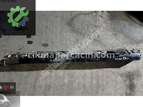 Renault Trafic Tampon Demiri çıkma parça