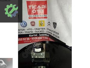 Renault Trafik 2ABS beyni