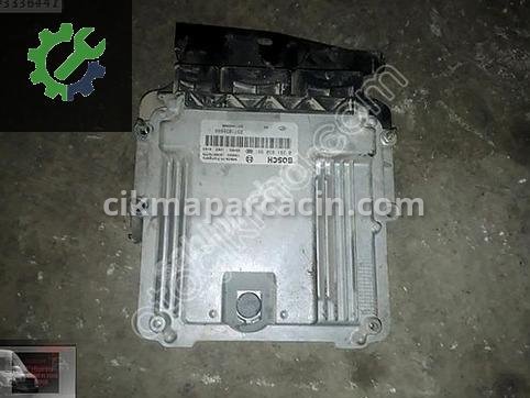 Renault Trafic Motor Beyni çıkma parça