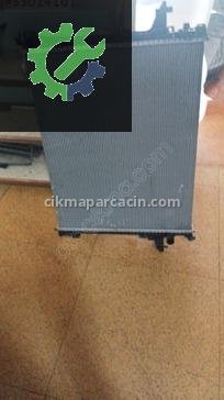 Renault Trafic Motor Su Radyatörü çıkma parça