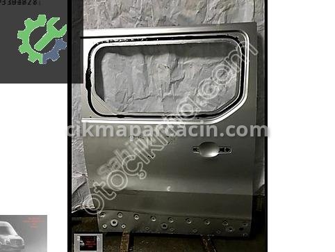 Renault Trafic Sağ Sürgülü Kapı çıkma parça