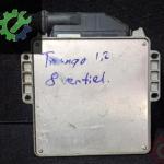 Renault Twingo Motor Beyni çıkma 7700105559 7700108439