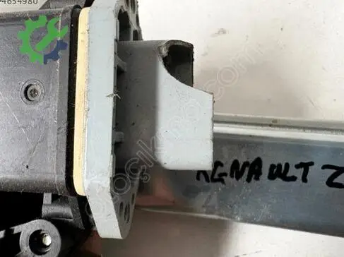 Renault Zoe Sol Ön Kapı çıkma parça