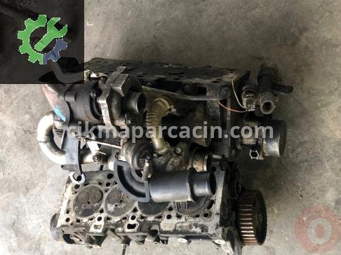 Renault Kangoo Silindir Kapak çıkma parça