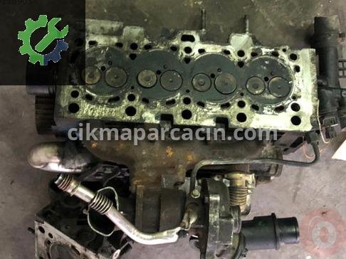 Renault Kangoo Silindir Kapak çıkma parça